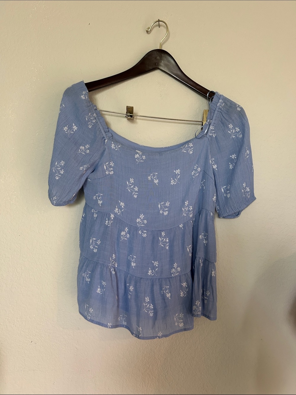 Women's Light Blue Floral Tiered Puff Sleeve Tunic